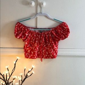Off shoulder flower print crop top
